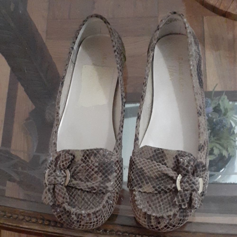 Anne Klein iflex snake skin look leather shoes 6